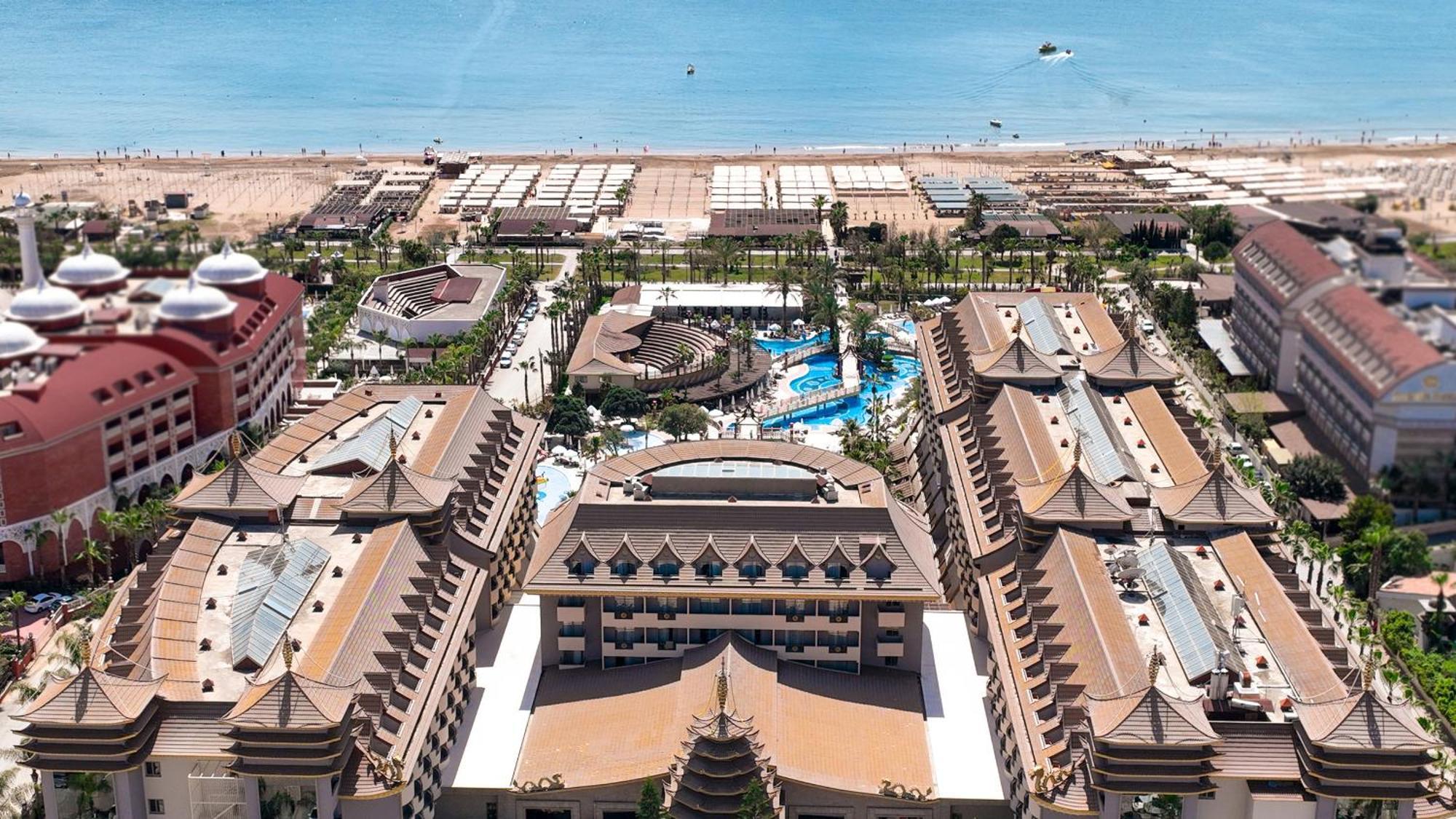 סייד Royal Dragon Hotel מראה חיצוני תמונה