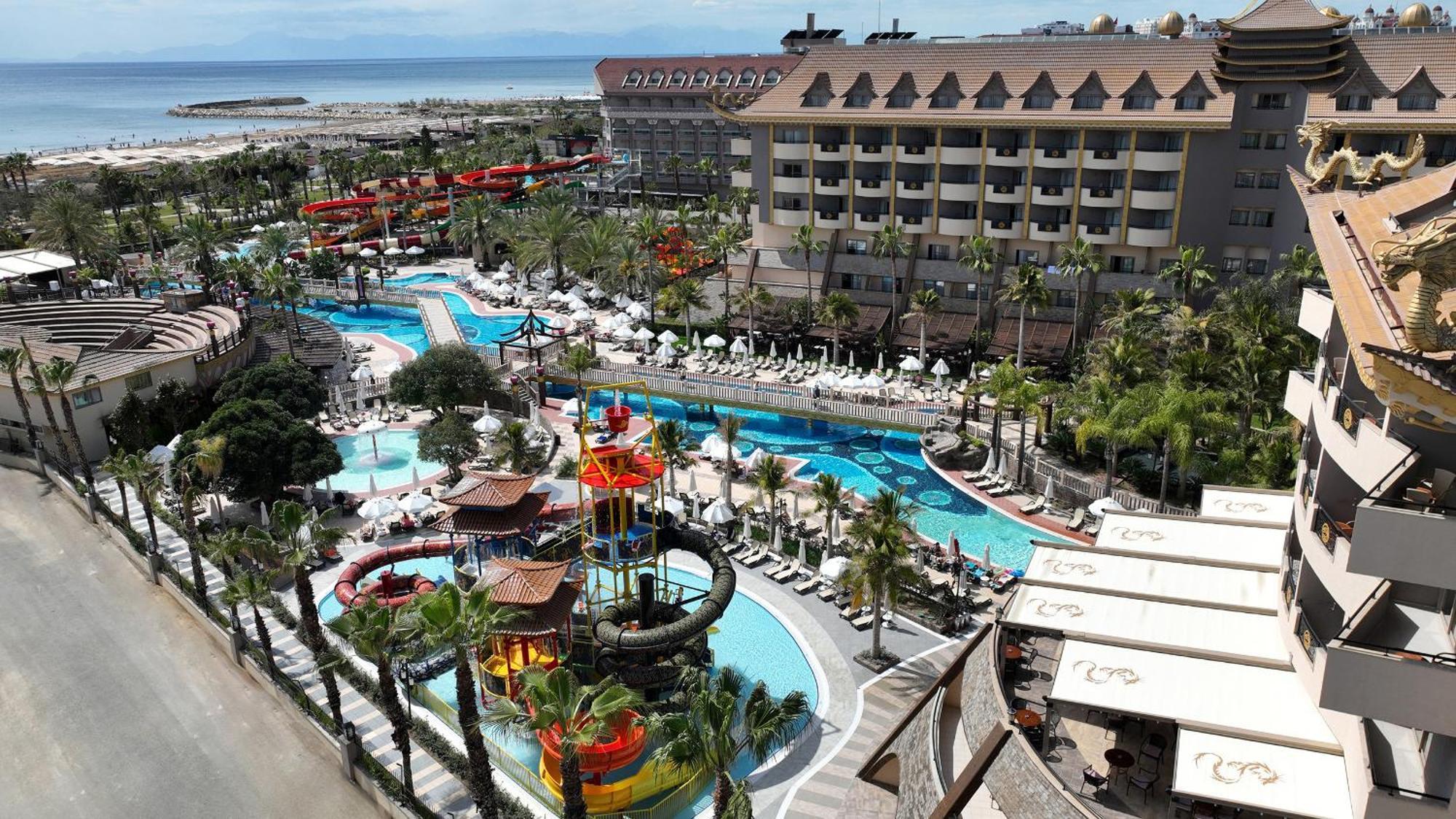 סייד Royal Dragon Hotel מראה חיצוני תמונה