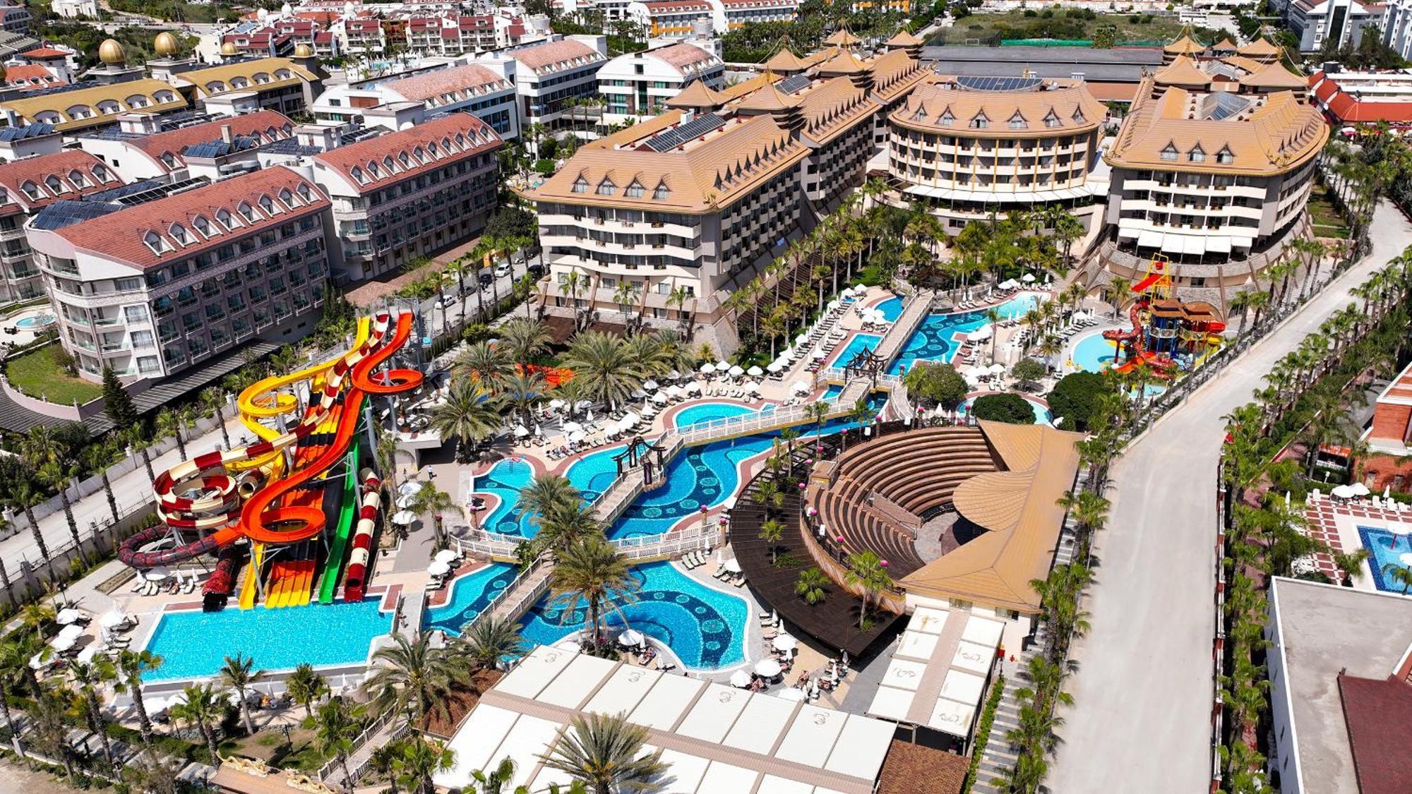 סייד Royal Dragon Hotel מראה חיצוני תמונה