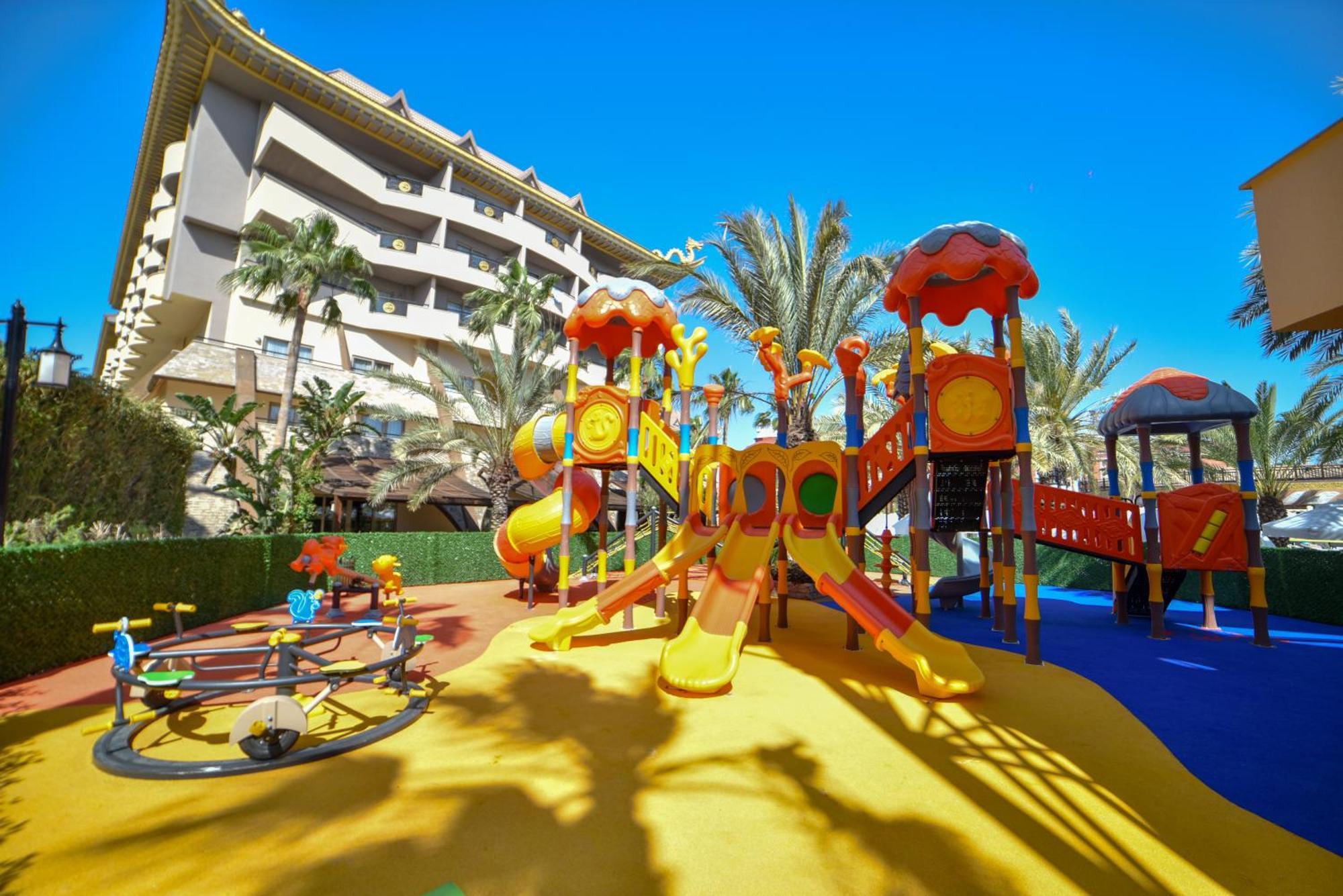 סייד Royal Dragon Hotel מראה חיצוני תמונה